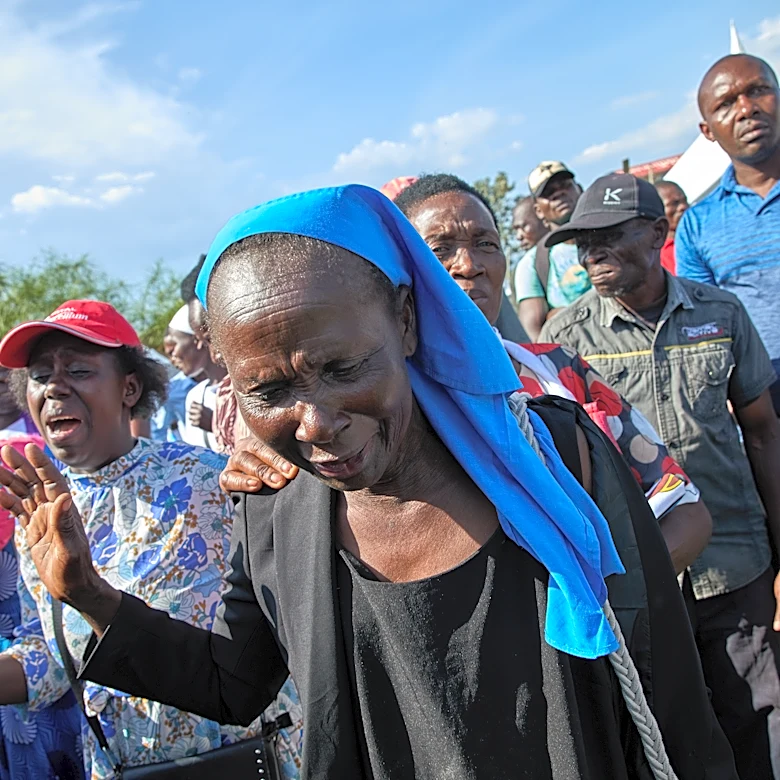Professional mourners mix tribal tradition with Kenya’s widespread Christianity