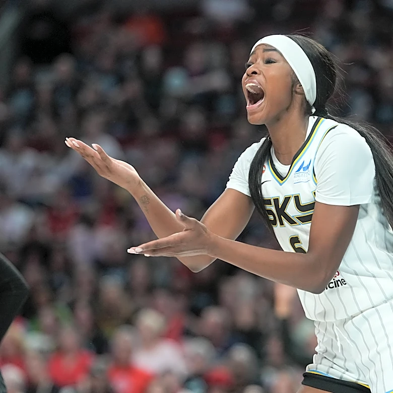 Chicago Sky forward Rickea Jackson tears ACL in her left knee