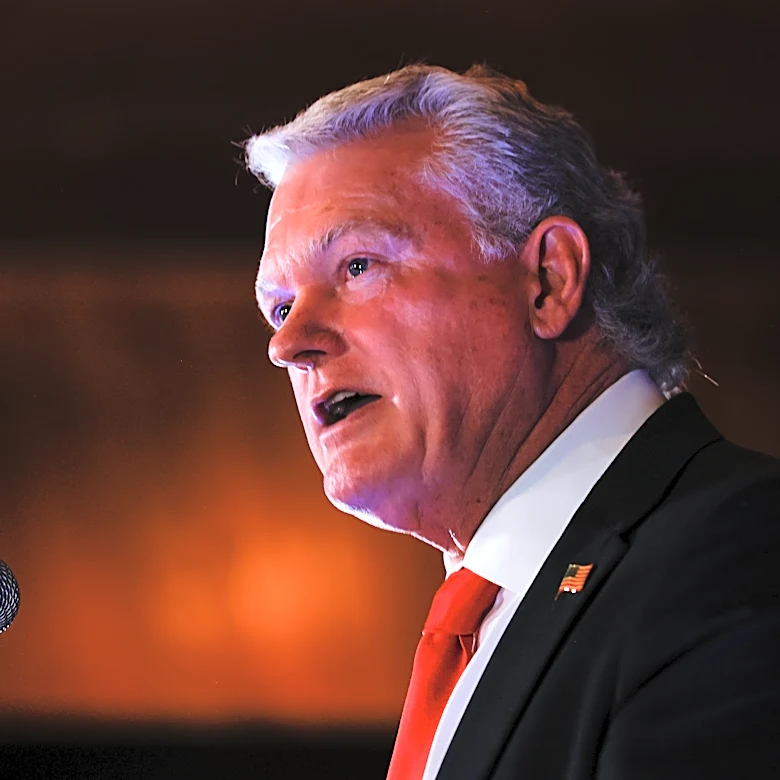 Georgia Republicans dig in for runoffs for Senate and governor as campaigns go into overtime