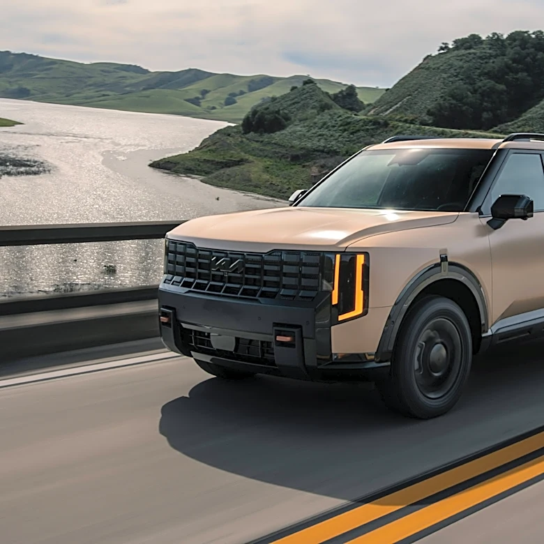 Battle of the family SUVs: Hyundai Palisade vs Kia Telluride
