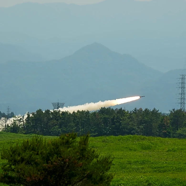 US test fires mobile rocket system near Mount Fuji in rapid 'shoot and scoot' drill