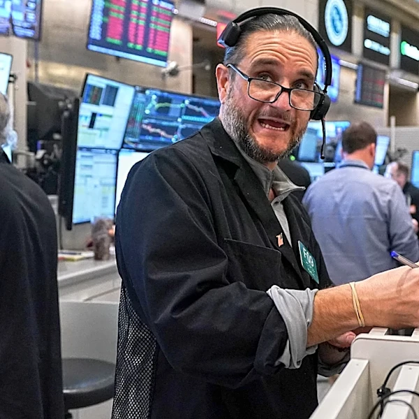 US stocks are steadying as pressure eases from the bond market