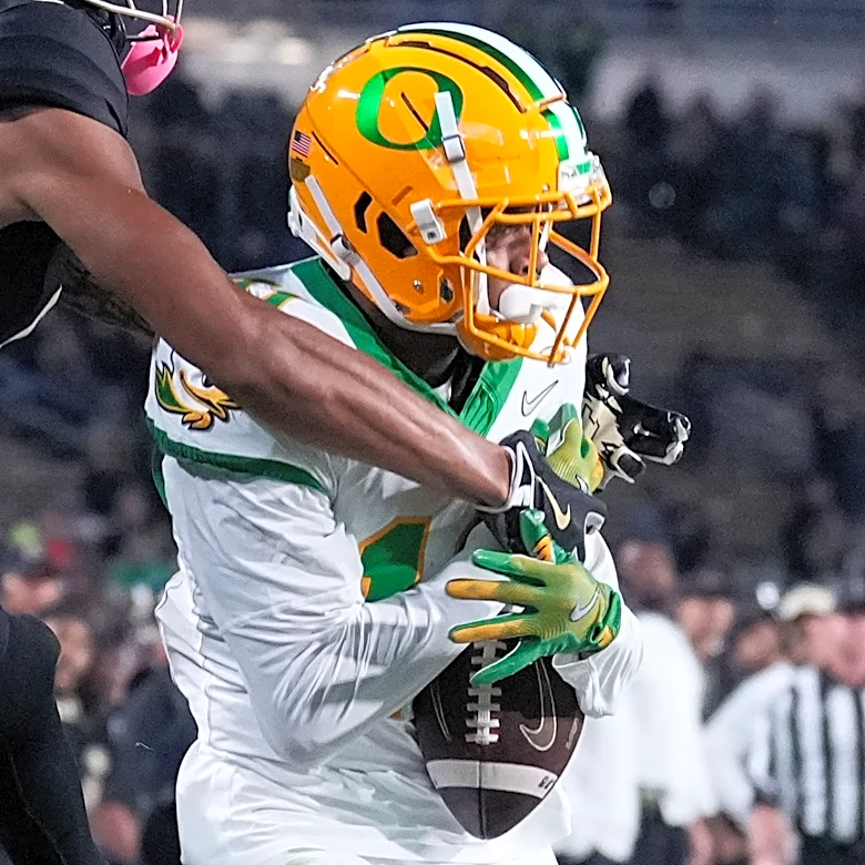 Oregon files lawsuit seeking $10,000 from former player who transferred to Oklahoma