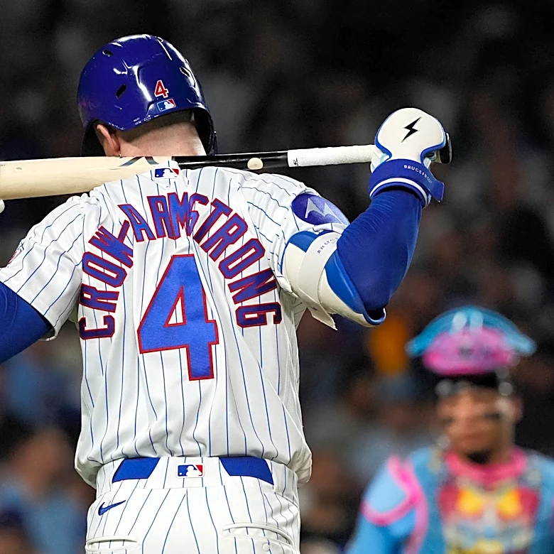Cubs center fielder Pete Crow-Armstrong makes another mistake on defense
