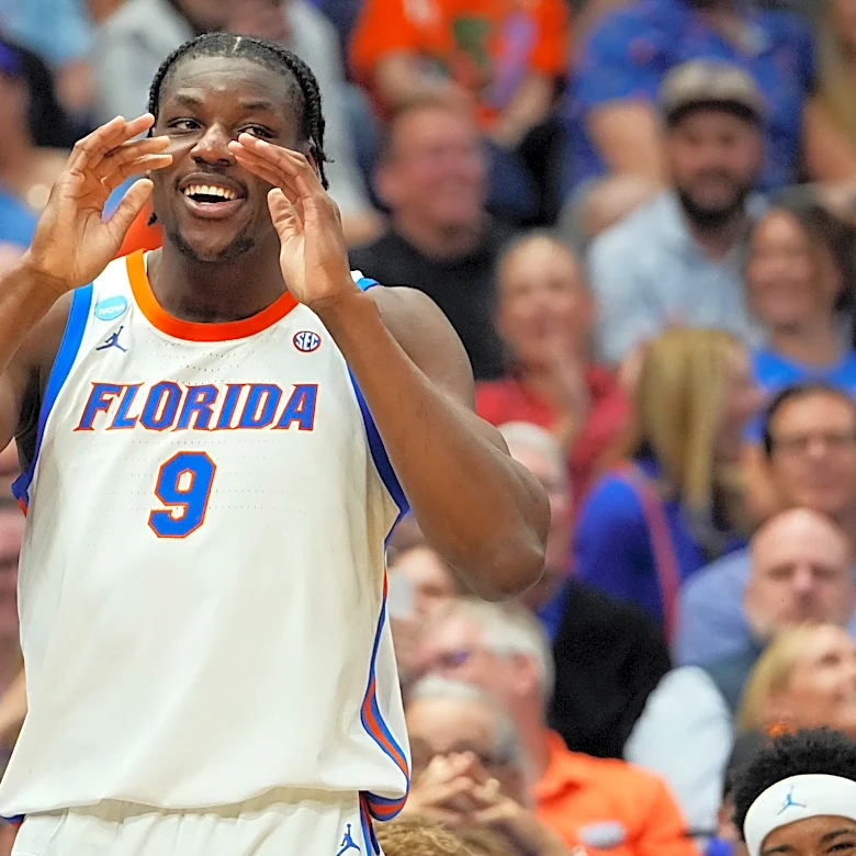 Florida center Rueben Chinyelu is coming back for his senior season