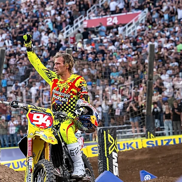 Ken Roczen creates fairytale ending with difficult ride to his first Supercross championship