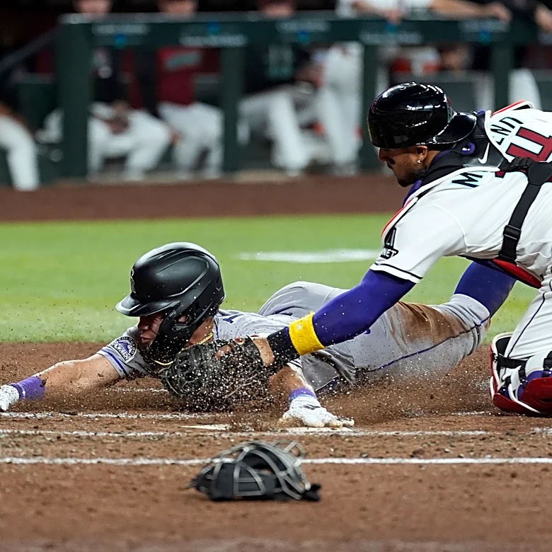 Corbin Carroll lines RBI single in 9th, Diamondbacks knock off Rockies 2-1 for 5th straight win