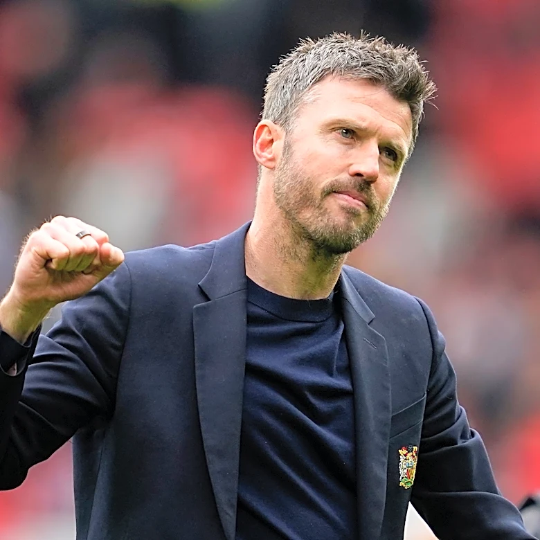Manchester United hands Michael Carrick 2-year contract as head coach