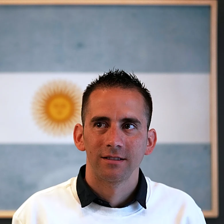 Argentine freed from Venezuelan prison urges pressure to release remaining prisoners