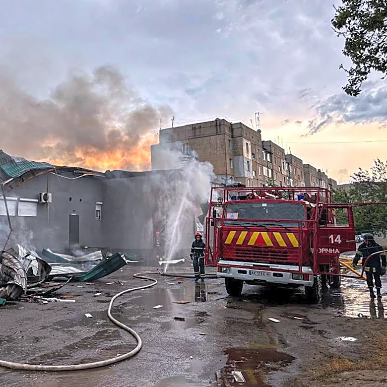 Russia pounds Kyiv with missiles and drones, shaking city center and injuring 10