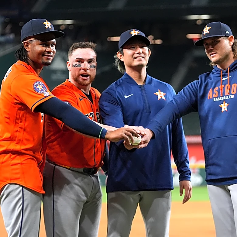 Astros throw a combined no-hitter in their 9-0 win over the Rangers