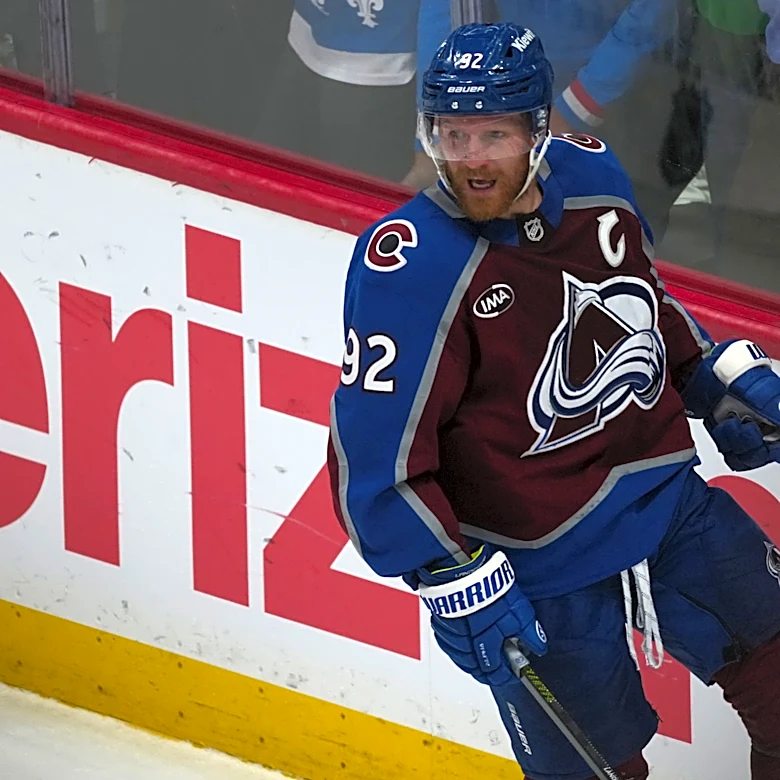 Gabriel Landeskog uses in-skate sensors, AI-driven movement platform to manage his knee and workload
