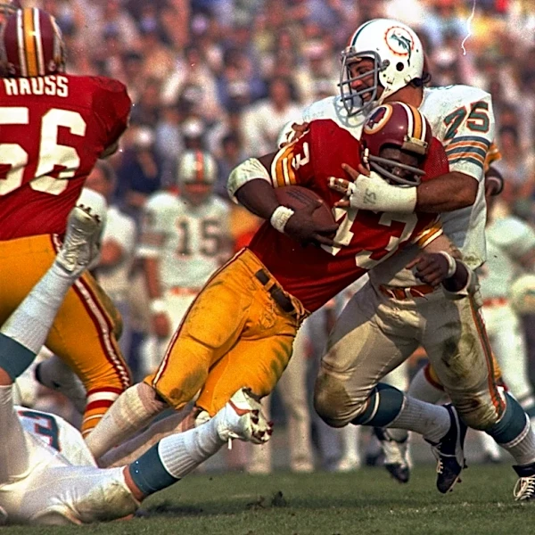 Manny Fernandez, key part to the 1972 perfect Dolphins season, dies at 79