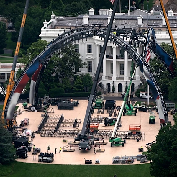 UFC fighting cage rises on White House lawn for bout celebrating America’s 250th anniversary