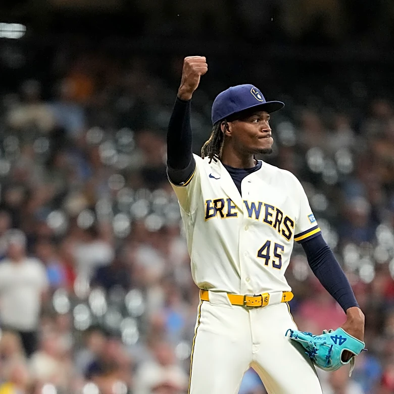 Brewers manager Murphy calls Uribe's mound antics unacceptable