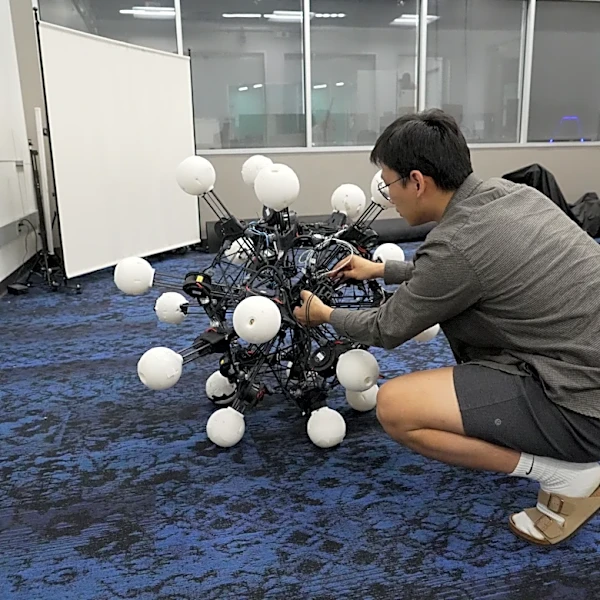 Introducing Argus, a robot with 20 legs and eyes built to move and see in any direction instantly