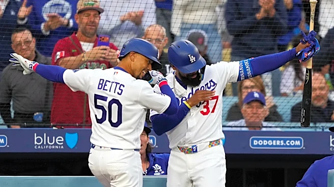 Dodgers scramble to reshape the bench after Teoscar Hernández, Kiké Hernández injuries