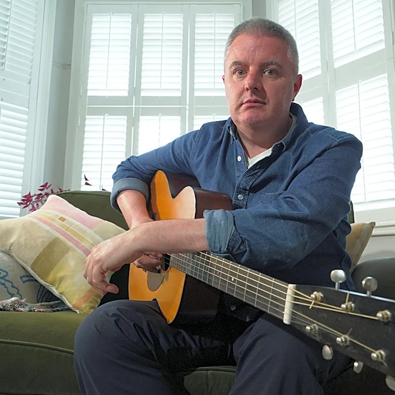AI helped a musician with Parkinson’s finish his new album when he could no longer play guitar