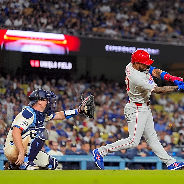 Phillies rally past the Dodgers 4-3 on Edmundo Sosa's homer in 8th
