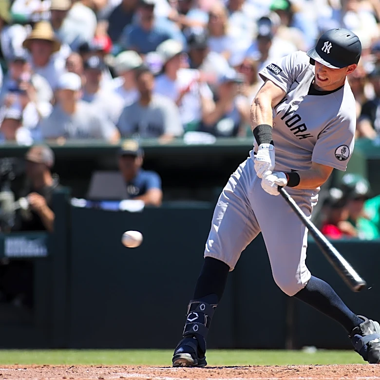 The Yankees score 13 runs in an inning for the 1st time in 21 years