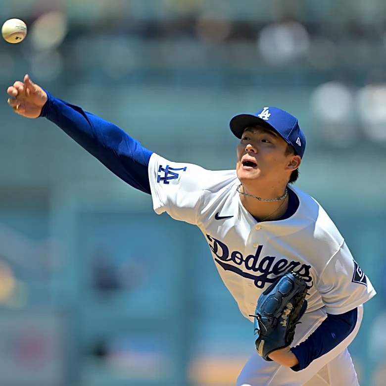 Yoshinobu Yamamoto strikes out 10 as Dodgers take series from Phillies with 9-1 win