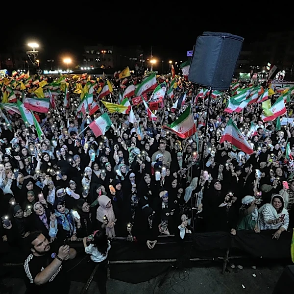 US bombs Iranian military sites and Tehran targets American troops in Kuwait