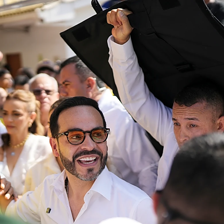 De la Espriella takes spotlight in Colombia's presidential race with promise of crime crackdown