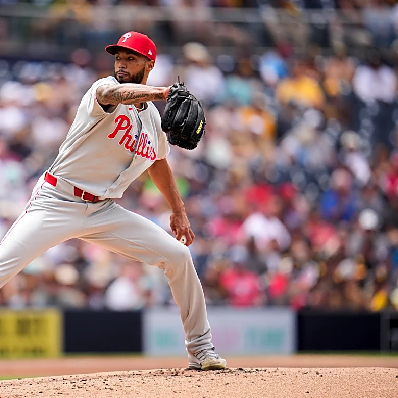 Phillies ace Sánchez closes in on Hershiser's MLB record with 44 2/3 straight shutout innings