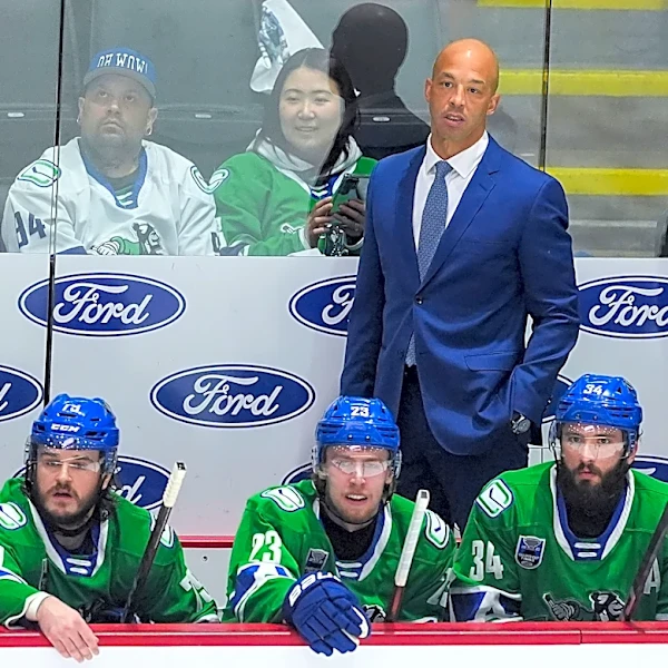Vancouver Canucks hire Manny Malhotra as head coach