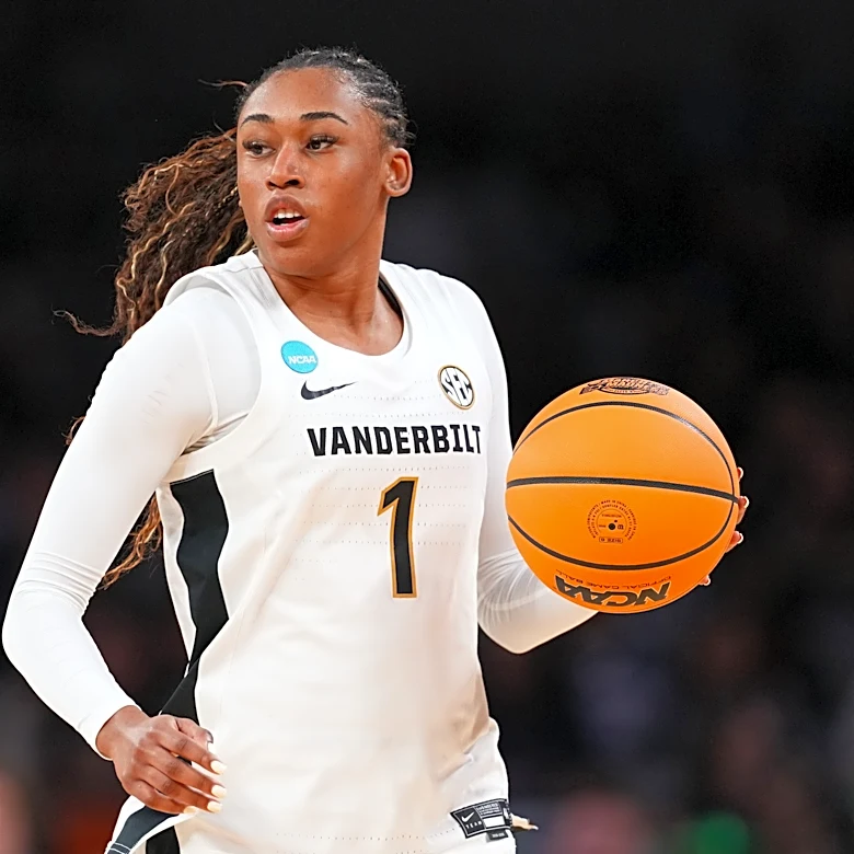 Hawkeyes are set to play Vanderbilt in a November women's basketball game in Sioux City, Iowa