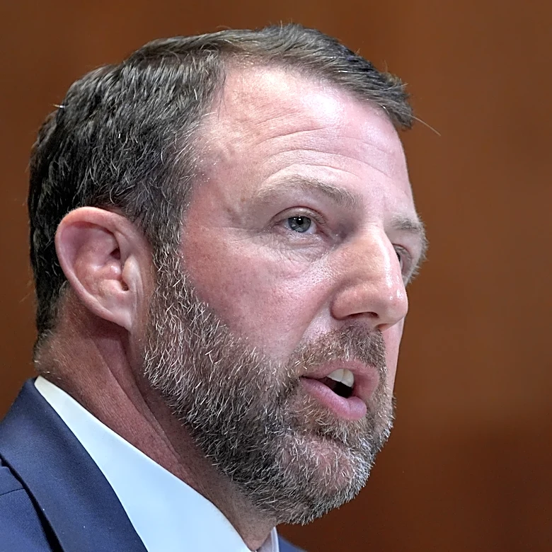 Democrats hammer DHS Secretary Markwayne Mullin in a heated Senate hearing