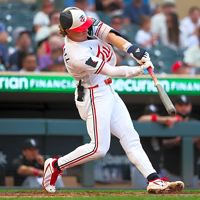 Twins beat Davis Martin and the White Sox 6-4 with a bottom-of-the-order barrage