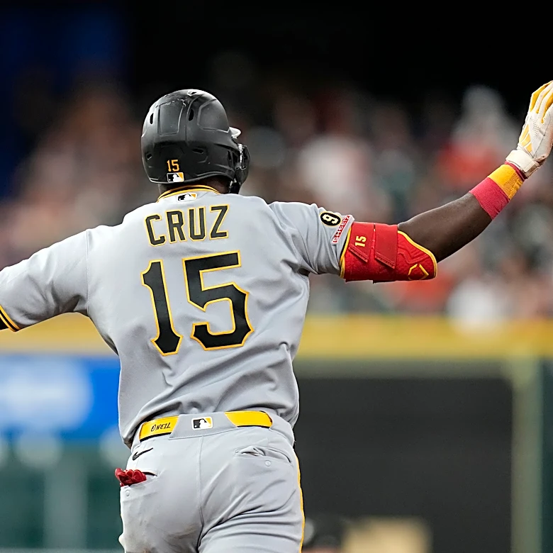 Cruz and Lowe hit 3-run homers as the Pirates beat the Astros 10-6