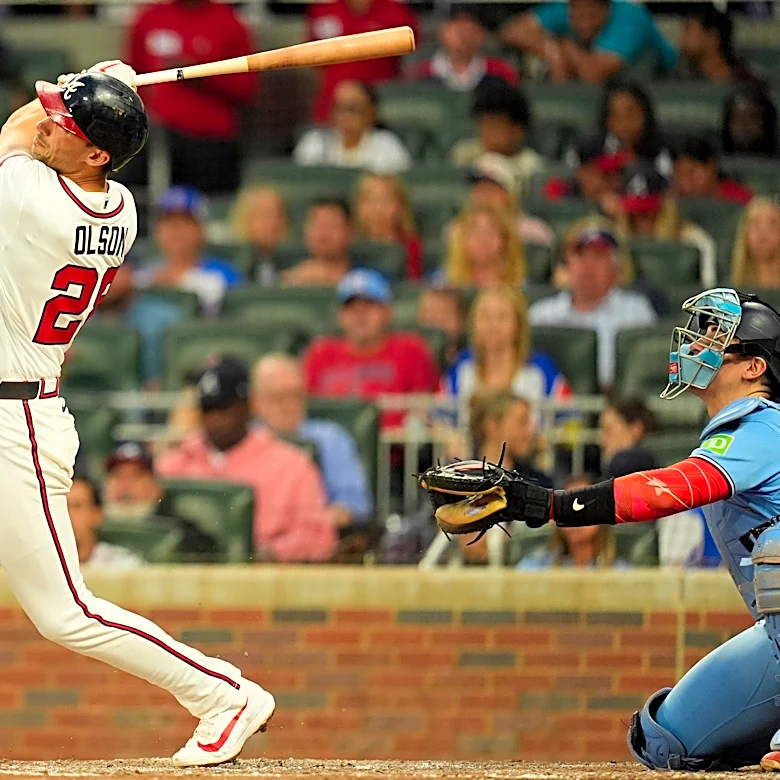 Matt Olson, baseball's iron man, stars for the Braves on Lou Gehrig Day