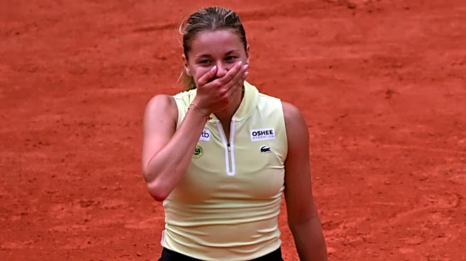 Chwalinska's remarkable French Open run continues as she beats Kalinskaya to reach semifinals
