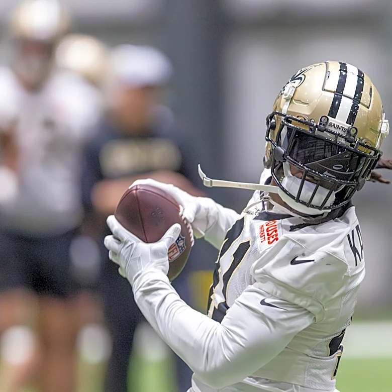 Alvin Kamara makes surprise appearance at Saints workout as his future with club remains uncertain