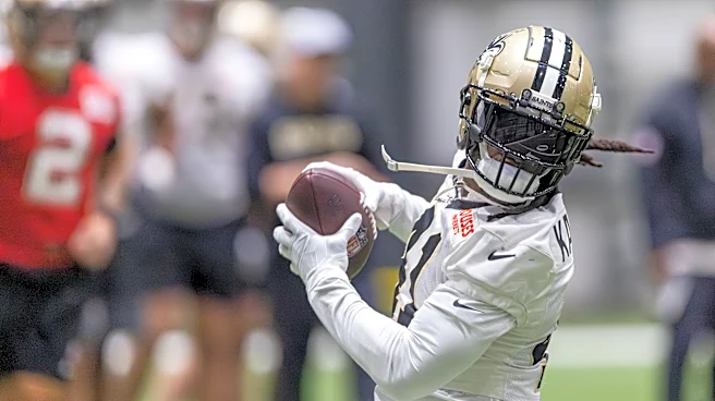 Alvin Kamara makes surprise appearance at Saints workout as his future with club remains uncertain