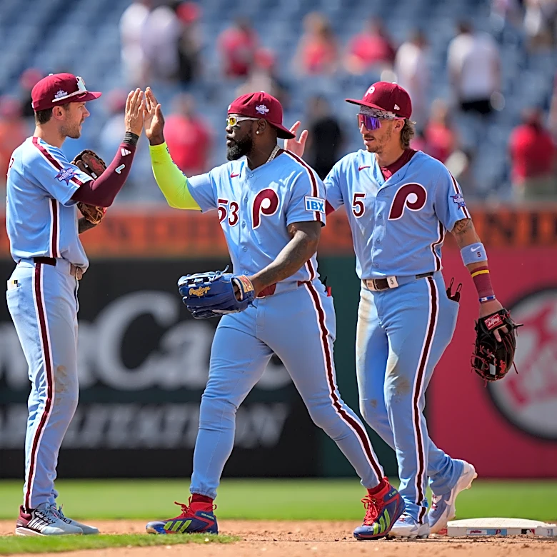García homers, Wheeler sharp as Phillies beat Padres 6-4 for season sweep