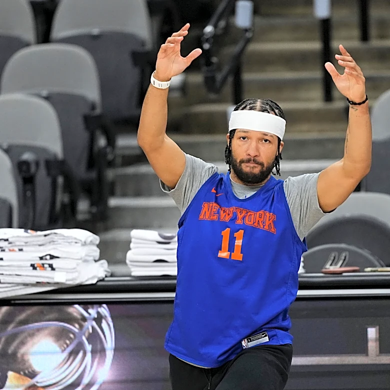 Game 2: Knicks looking to take command of NBA Finals, Spurs hoping to tie the title series