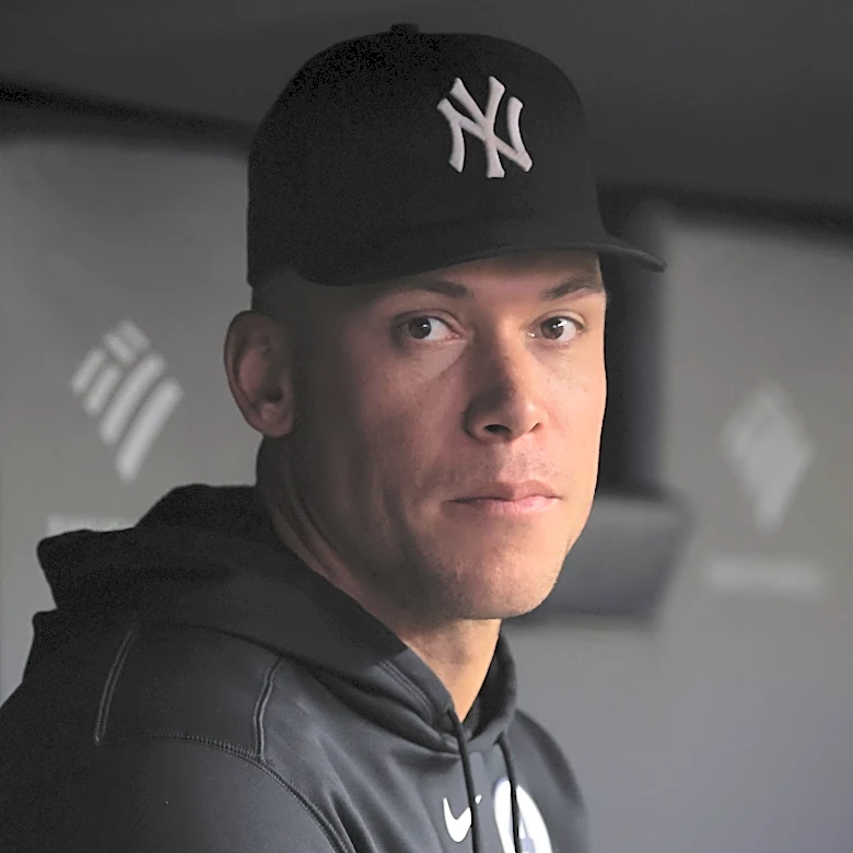 Yankees put Aaron Judge on injured list with rib stress fracture, recall Spencer Jones from Triple-A