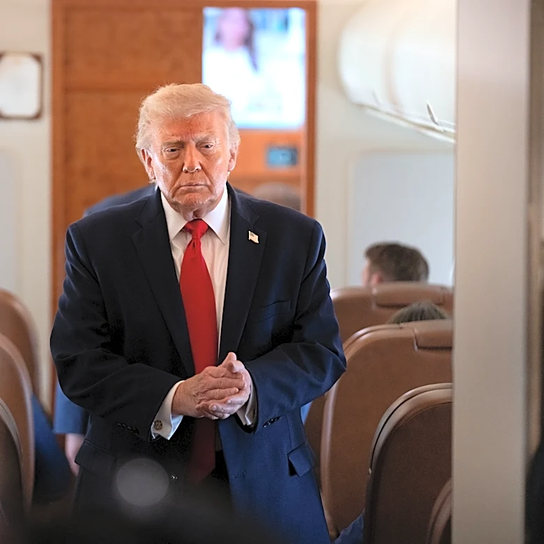 Trump keeps the door open to a call with Taiwan's president even though China has warned against it