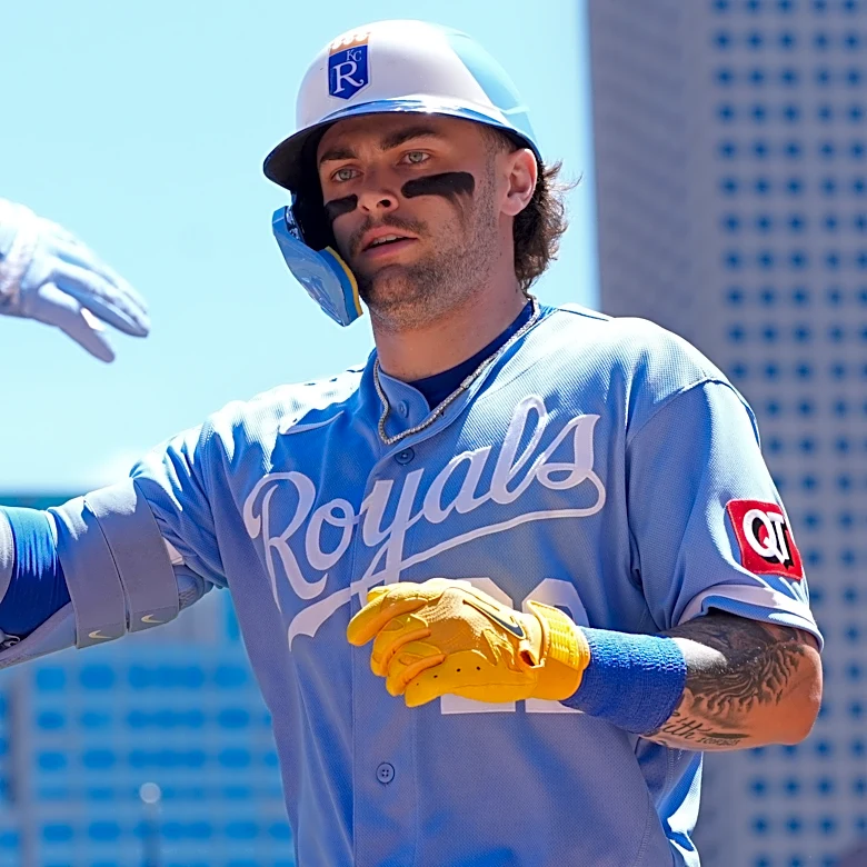Witt's RBI single caps ninth-inning comeback as Royals beat Twins 3-2