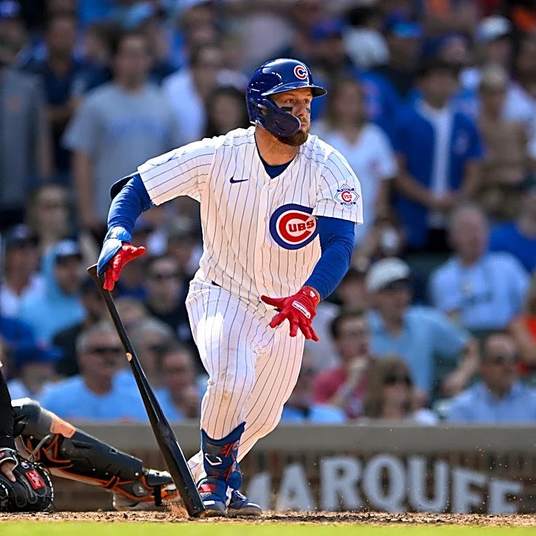 Michael Busch singles in 10th, Cubs benefit from Giants error to beat San Francisco 3-2