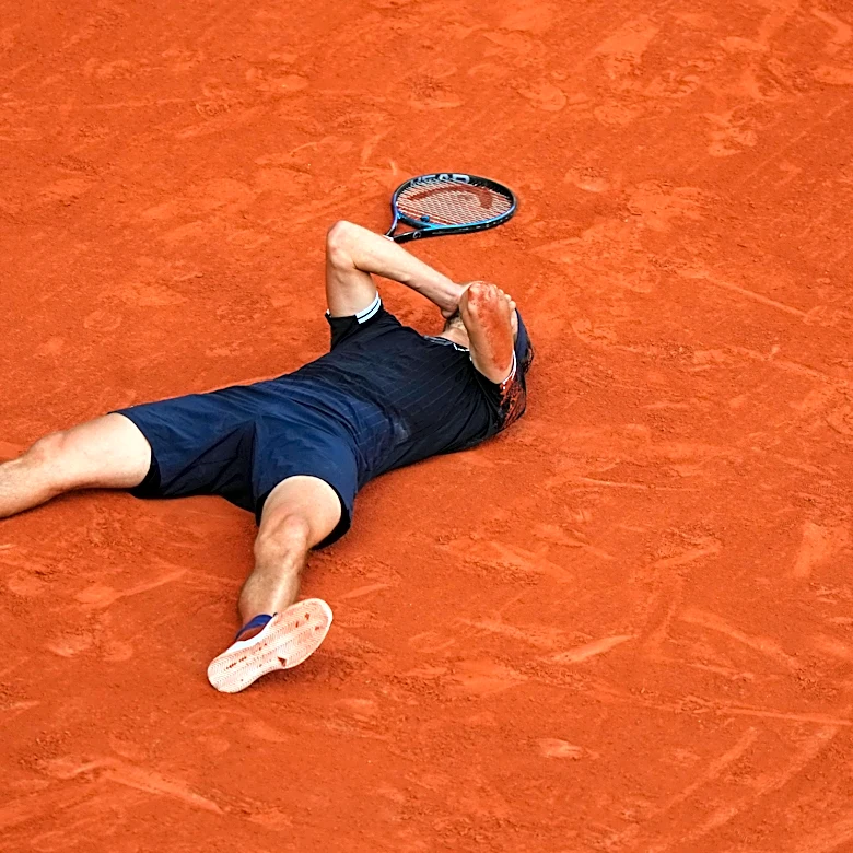 Alexander Zverev wins the French Open to finally earn a 1st Grand Slam title