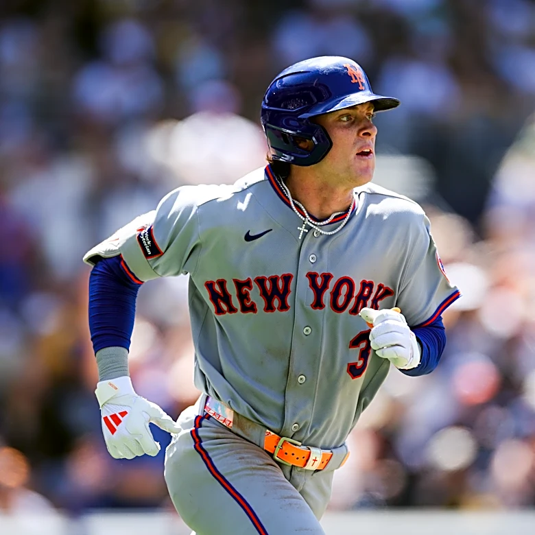 Mets rookie Carson Benge goes 5 for 5 with homer and RBI triple in 7-3 win over scuffling Padres