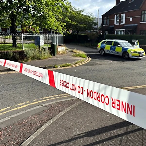 Police arrest a Sudanese suspect in a Belfast stabbing as Starmer calls for calm
