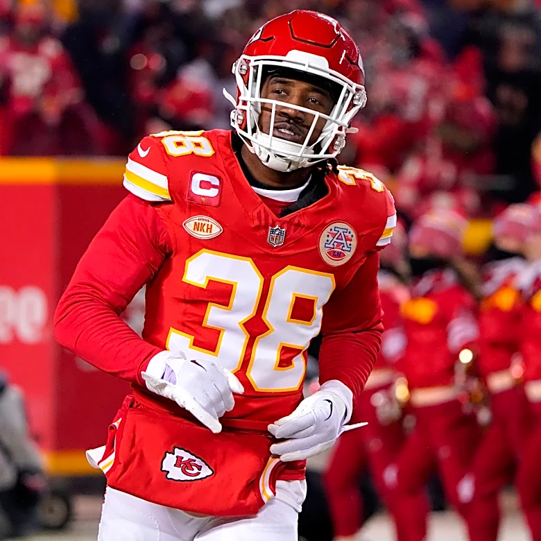 Chiefs bring back cornerback L'Jarius Sneed on a 1-year, $5M deal after injury-plagued Titans stint