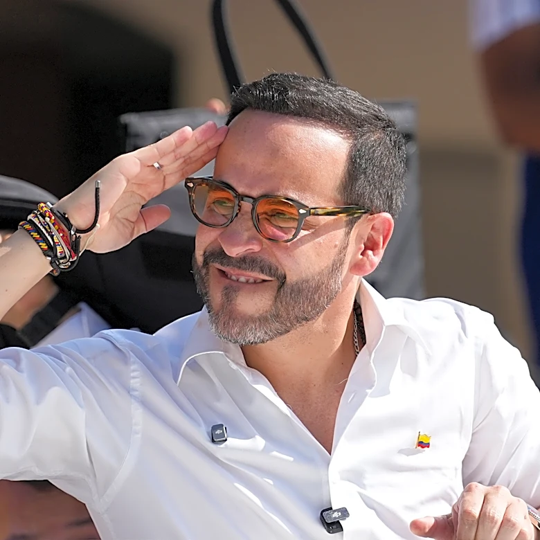 Colombian presidential candidate urges prosecutors to investigate alleged voter coercion