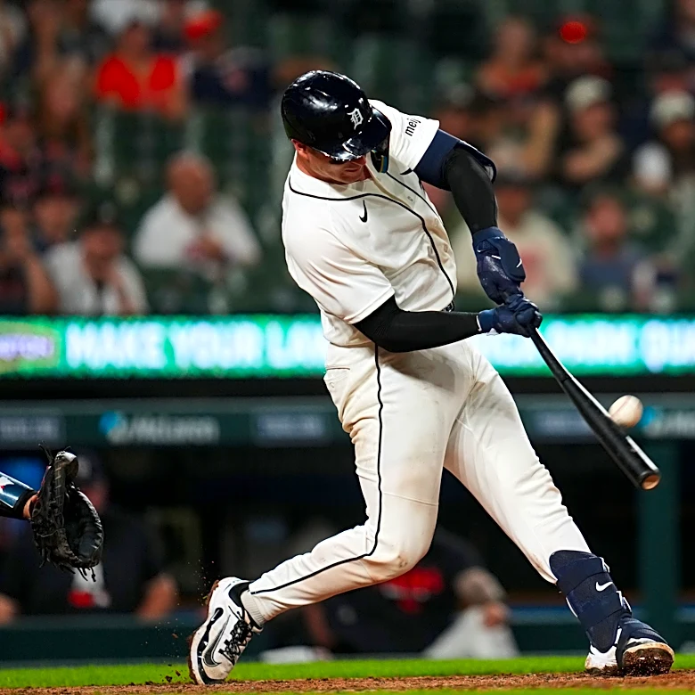 Dingler hits 2 HRs, drives in 4 runs as Tigers outslug Twins 10-4 in game featuring 8 HRs