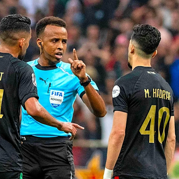 Somali World Cup referee denied entry to US arrives home to hero's welcome